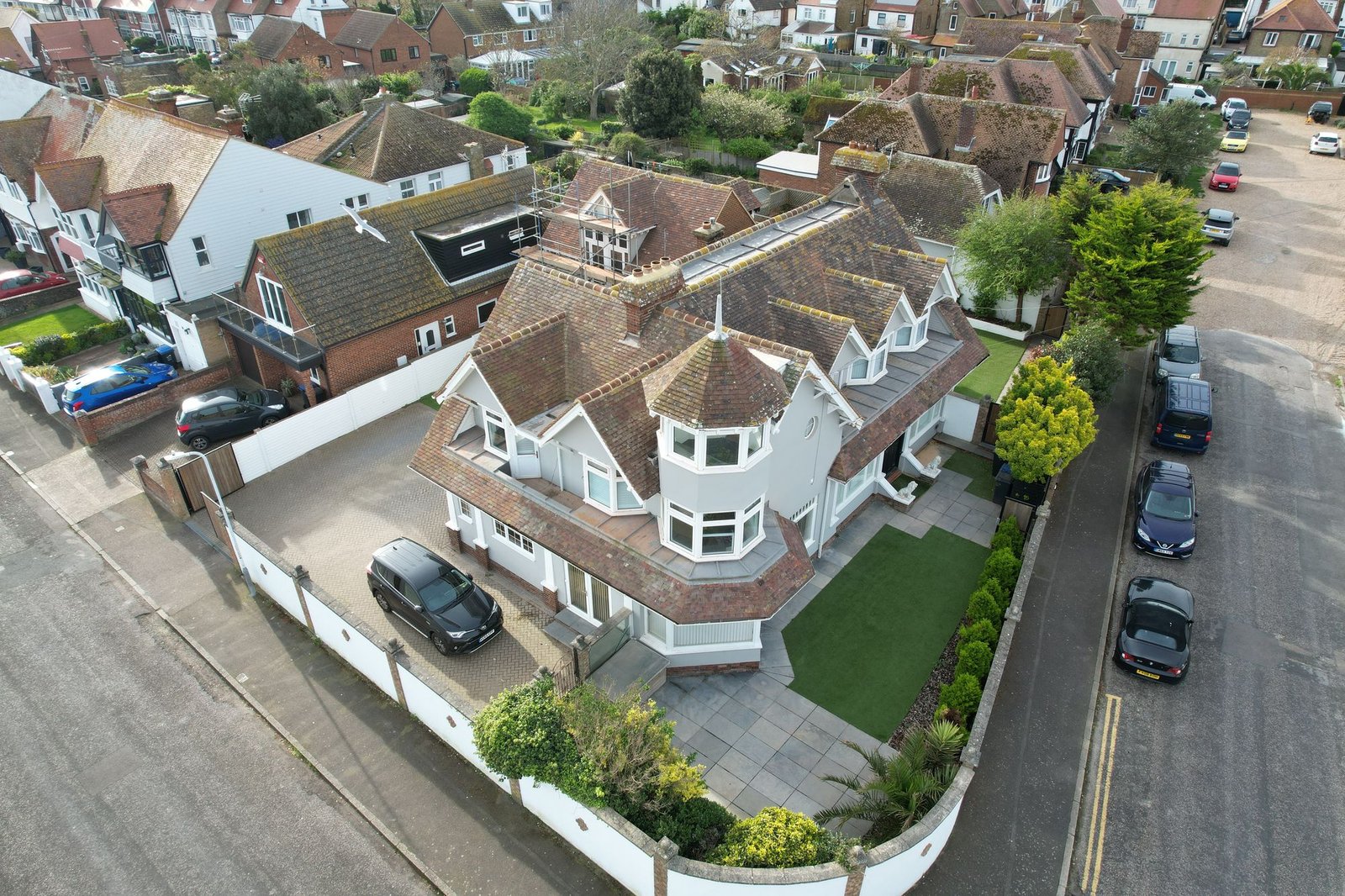 A King Roofing re-roof project — a large period property with a fully restored tiled roof